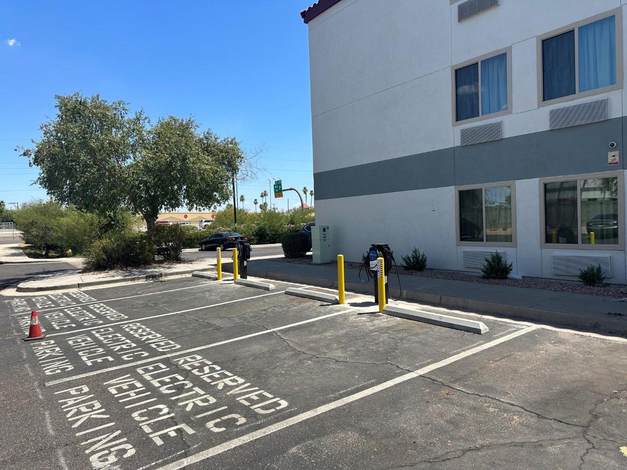 Red Roof Inn Phoenix North - I-17 At Bell Rd Ngoại thất bức ảnh