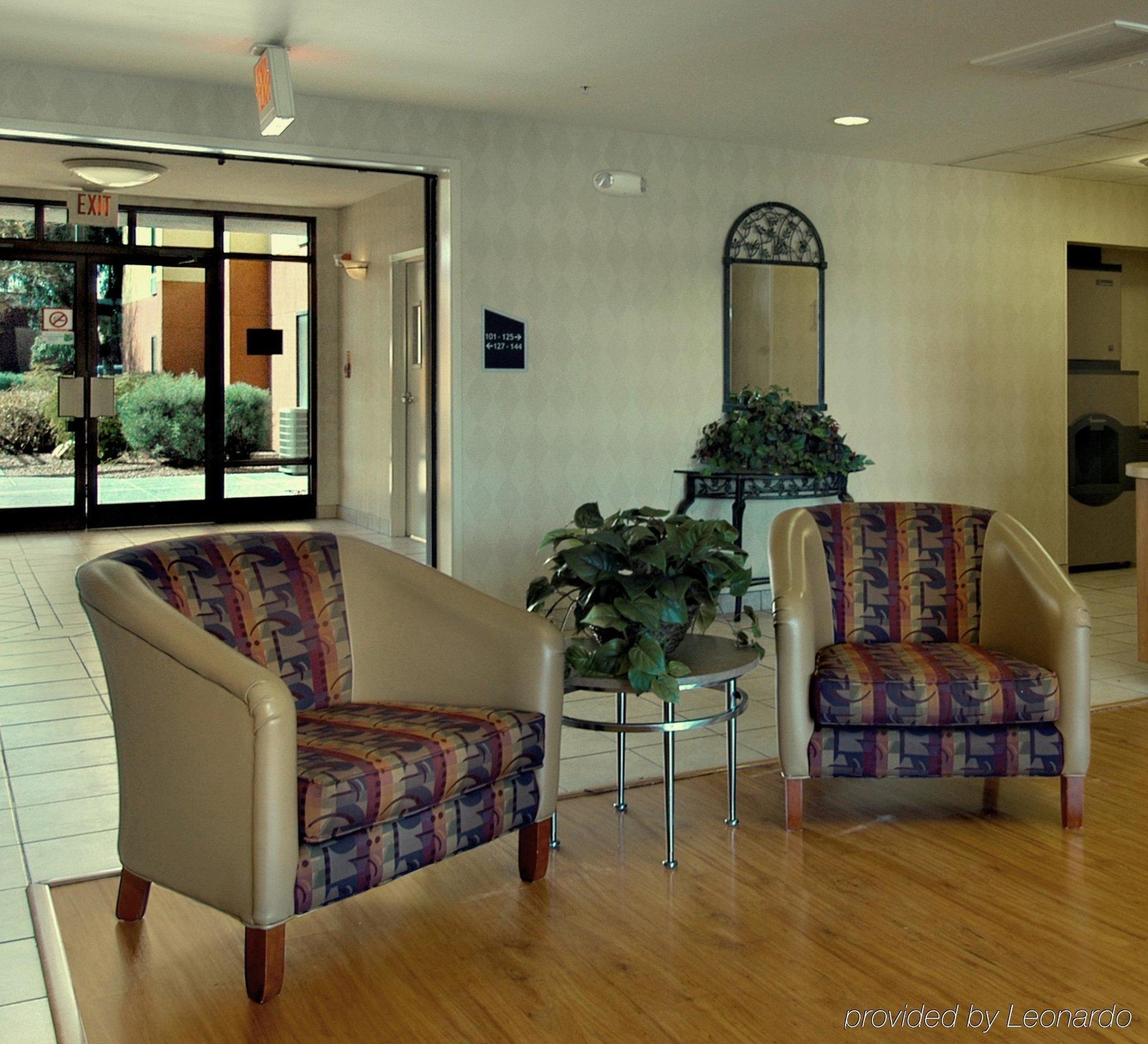 Red Roof Inn Phoenix North - I-17 At Bell Rd Ngoại thất bức ảnh